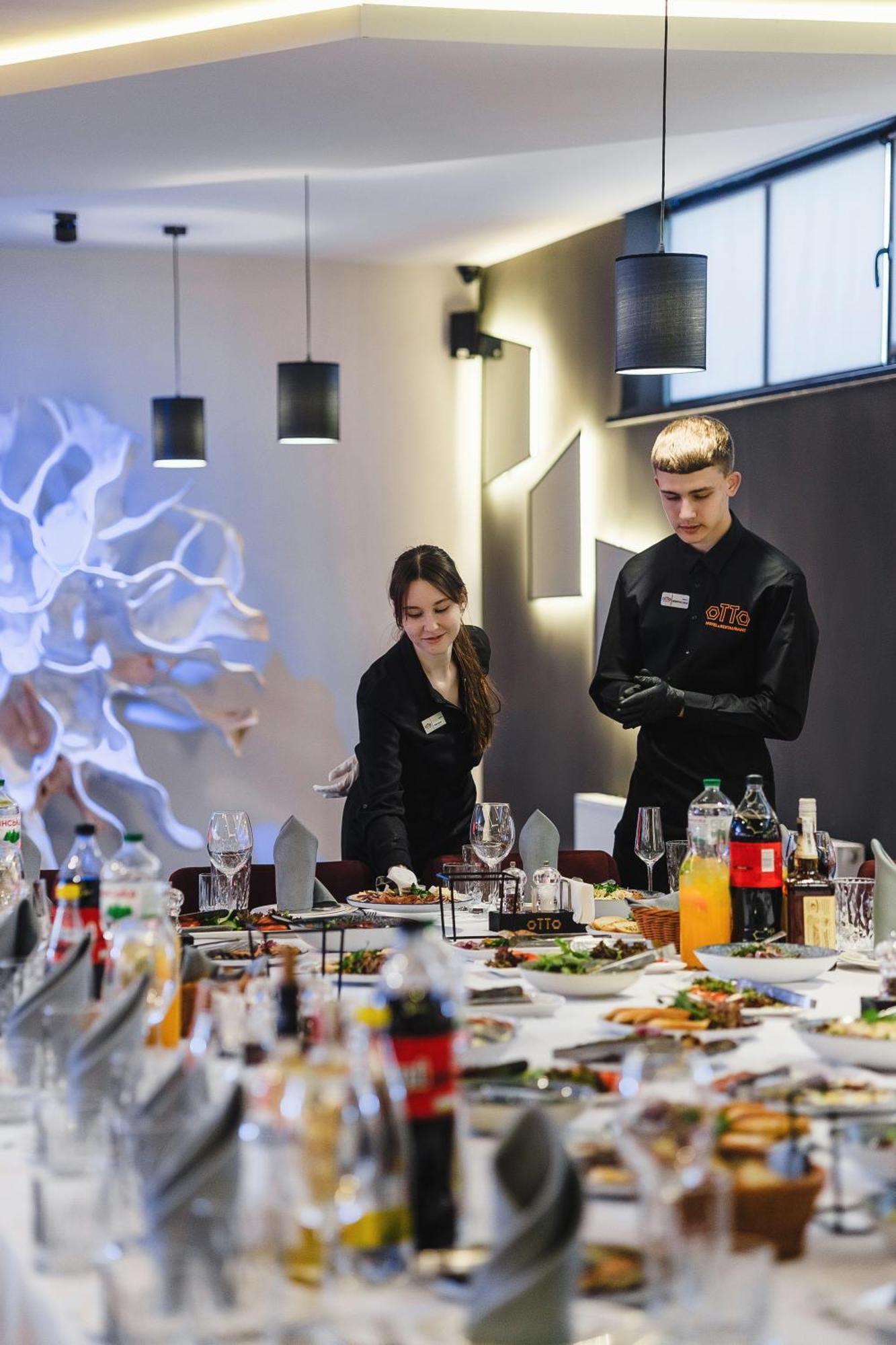 Otto Hotel-Restaurant Rivne Exterior foto